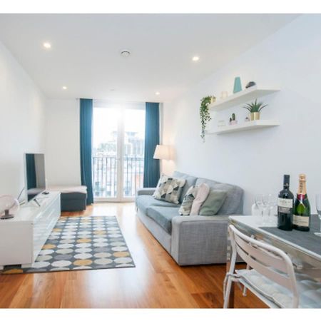 The Most Central Apartment In 卡迪夫 外观 照片