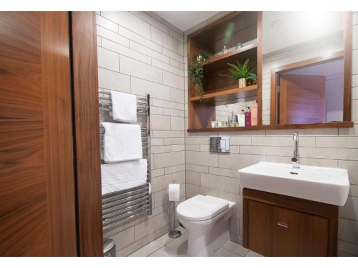 The Most Central Apartment In 卡迪夫 外观 照片